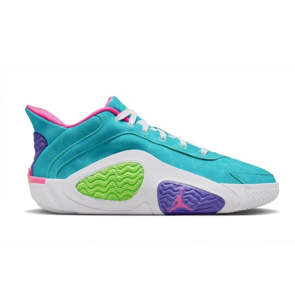 Jordan JT 2 🔥
'wave runner''
JORDAN TATUM
BRAND NEW
NWOT - Picture 1 of 9